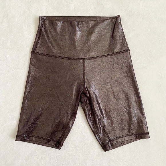 SOLD Lululemon Align HR Shorts 8 inch ‘French Press’ Size 4 - Picture 5 of 8